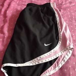 Nike women’s running shorts